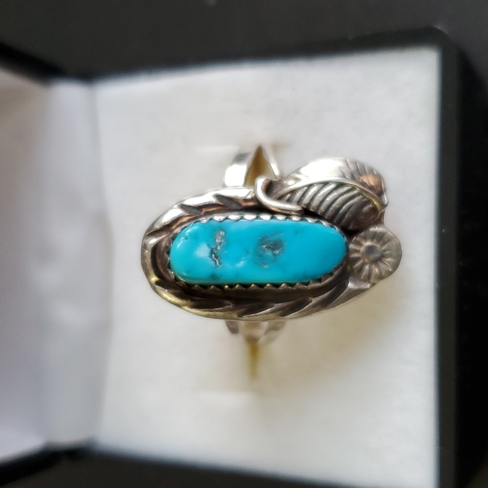 Rare Native American E Signed / Sterling Silver 925 Turquoise Statement Ring